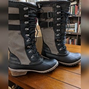 Sorel Conquest Carly II boots - BRAND NEW